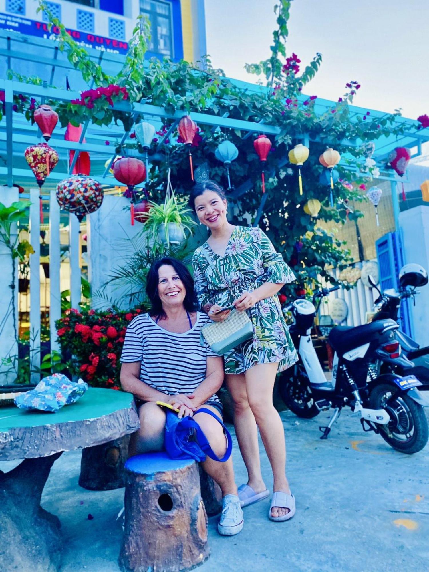 Golden Lantern Tam Thanh Homestay タムキー エクステリア 写真
