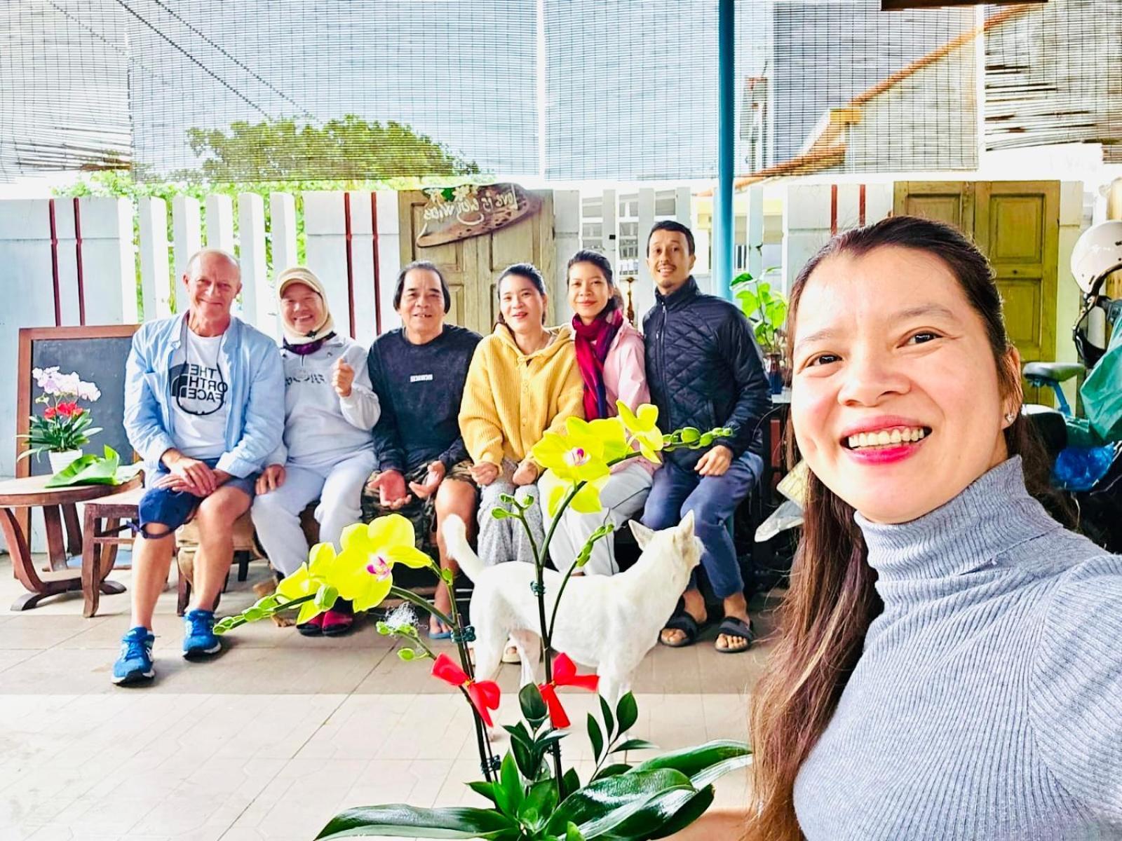 Golden Lantern Tam Thanh Homestay タムキー エクステリア 写真