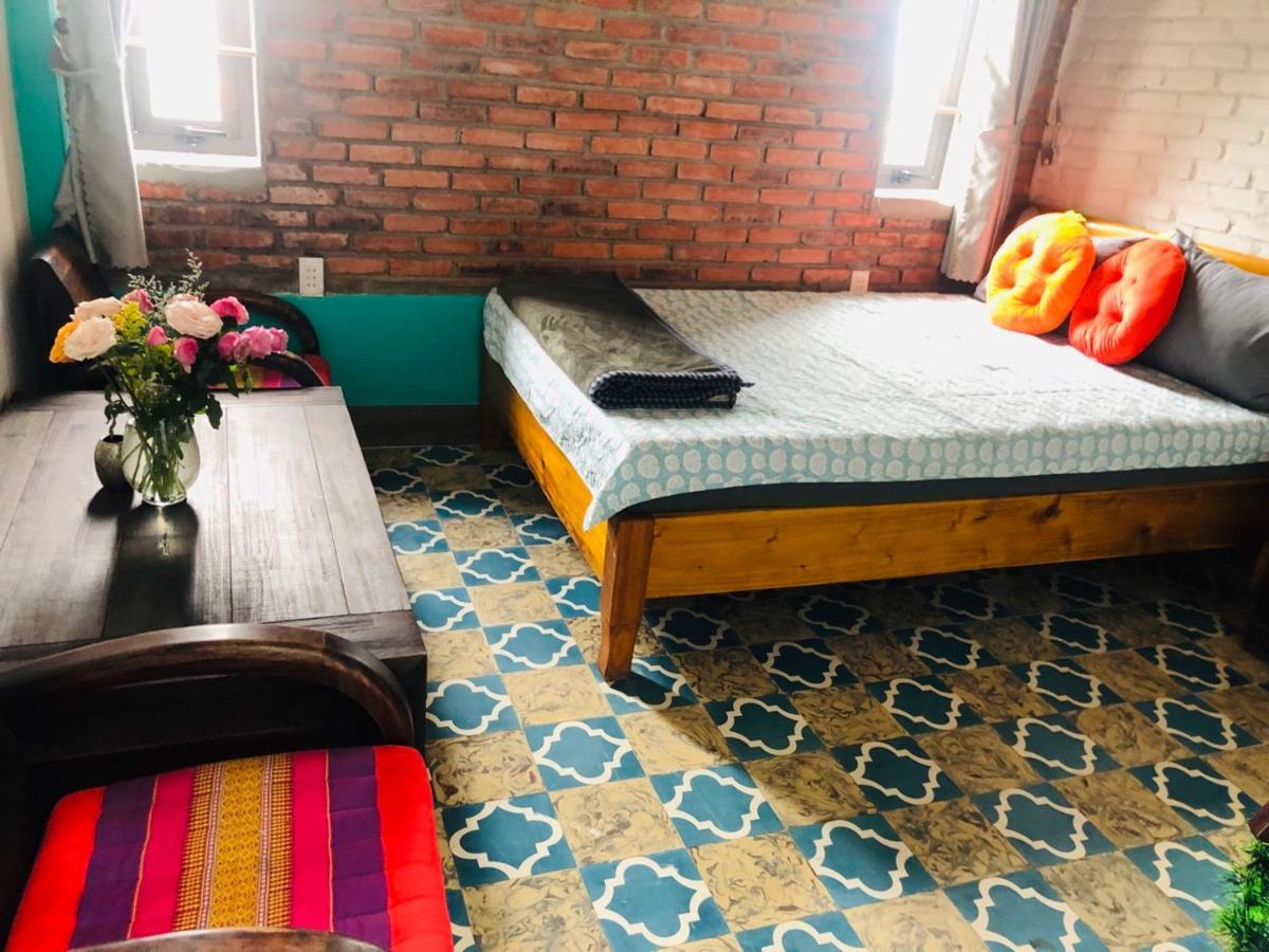 Golden Lantern Tam Thanh Homestay タムキー エクステリア 写真